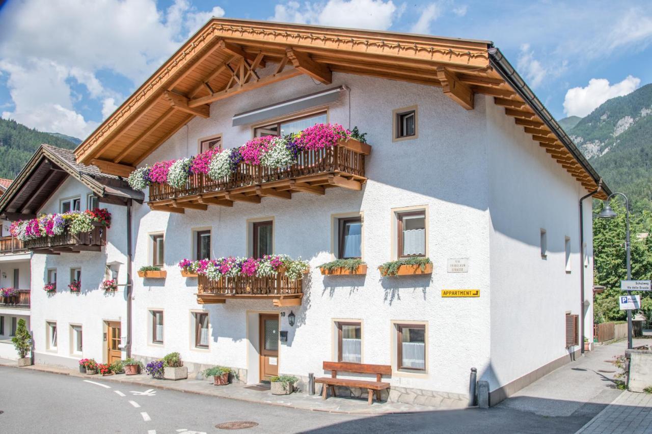 Apartments Heidenberger Delle Scuole Gossensass Exterior foto